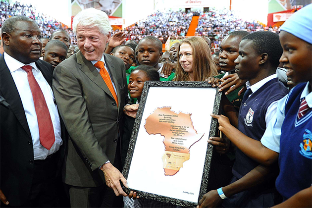 Благотворительная помощь Клинтона африканскому континенту
